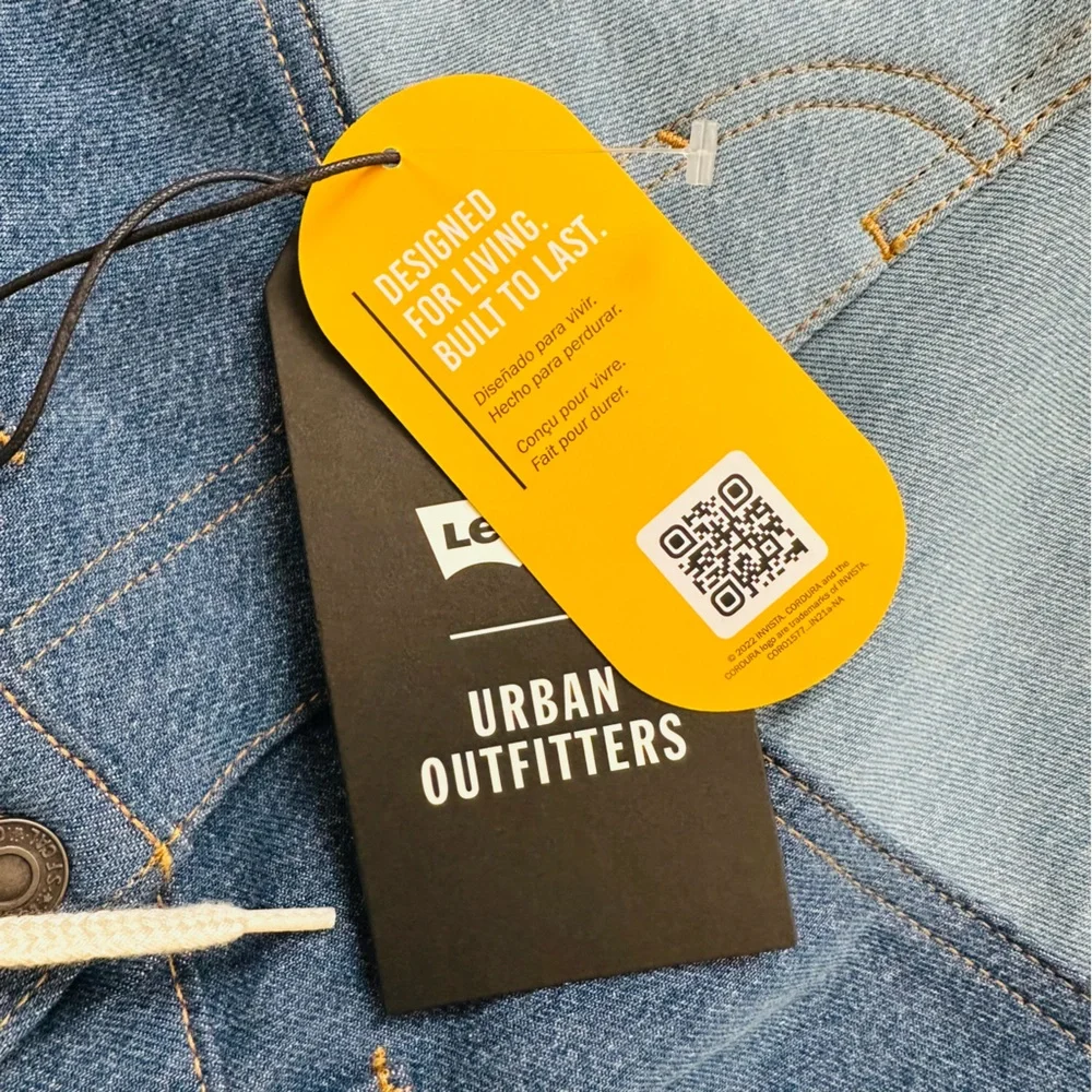 New Levi’s Skate UO Exclusive Colorblocked Super Baggy Vintage Denim Dark Jean